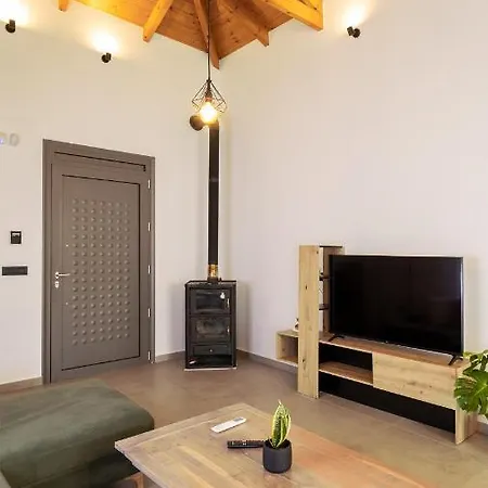 Holiday home Casa Dionysia - New Lux 2br With Jacuzzi Near *